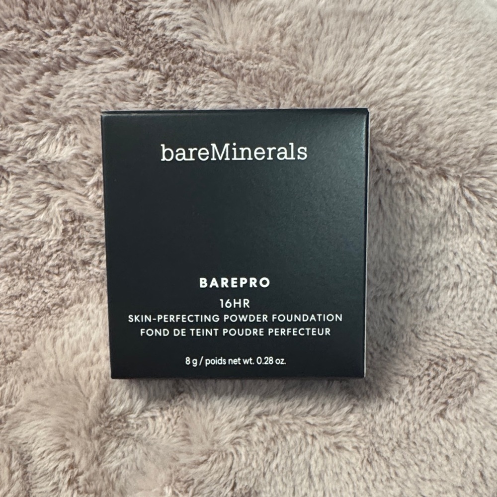 🆕bareMinerals BAREPRO 16HR Powder Foundation🆕